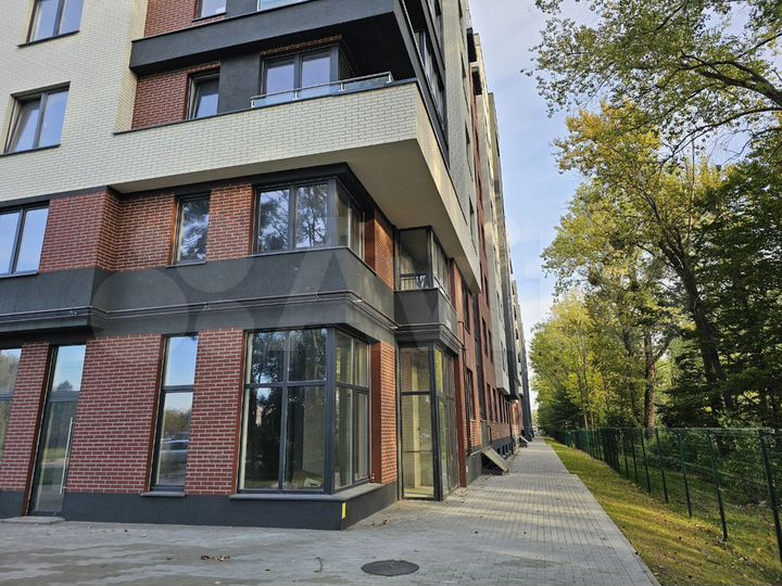 2-к. квартира, 83 м², 9/9 эт.