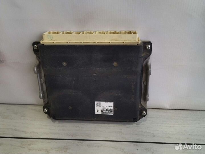 Toyota Highlander Блок управления двигателем