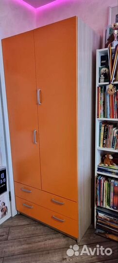 Мебель в детскую комнату