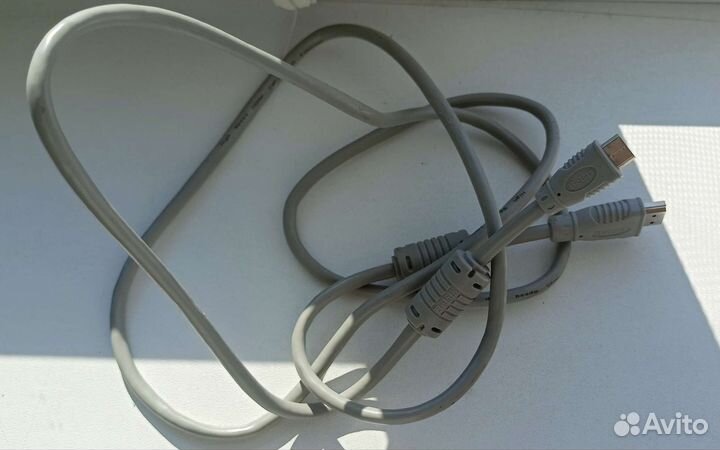 Продам кабель hdmi mini hdmi