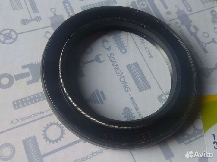 Сальник коленвала передний Санг енг