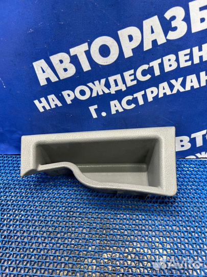 Пластик салона Mazda Demio 2 хэтчбек ZJ-VE 2003