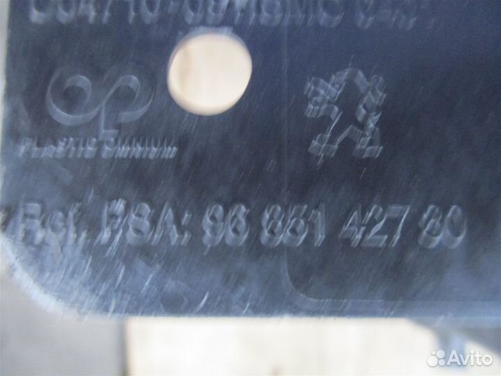 Панель передняя Peugeot 3008 EP6 2012