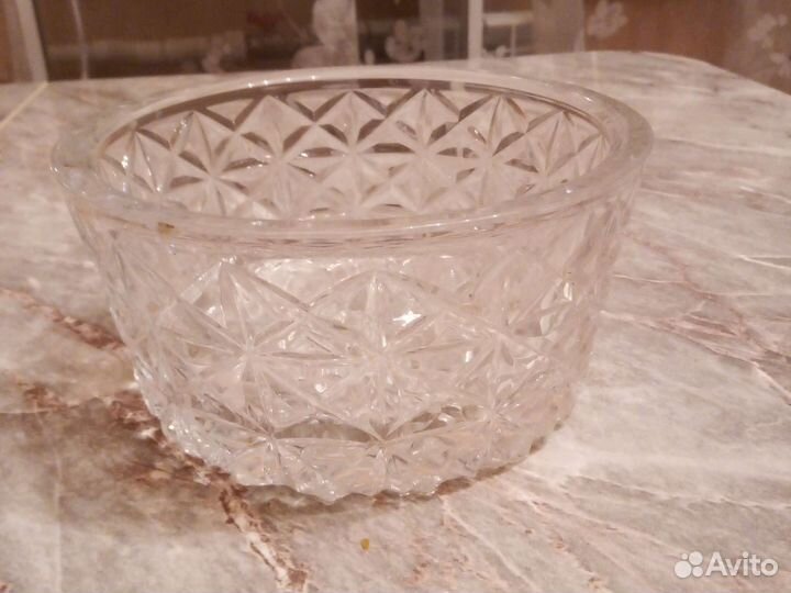 Ваза хрустальная