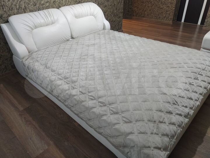 3-к. квартира, 76 м², 1/9 эт.