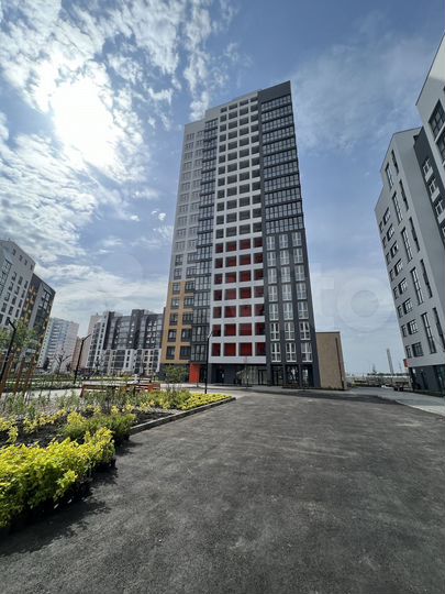 4-к. квартира, 97 м², 19/20 эт.
