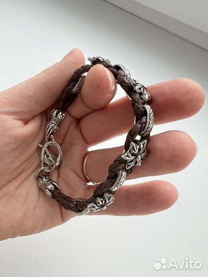 Кожаный браслет