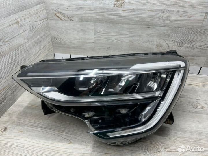 Фара левая Renault Arkana пробег 46 H5HA450 2019