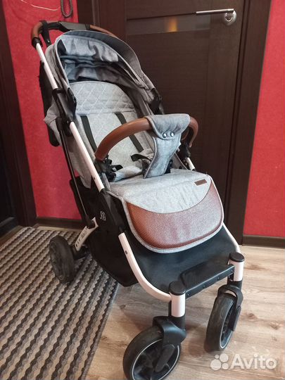Продам детскую коляску