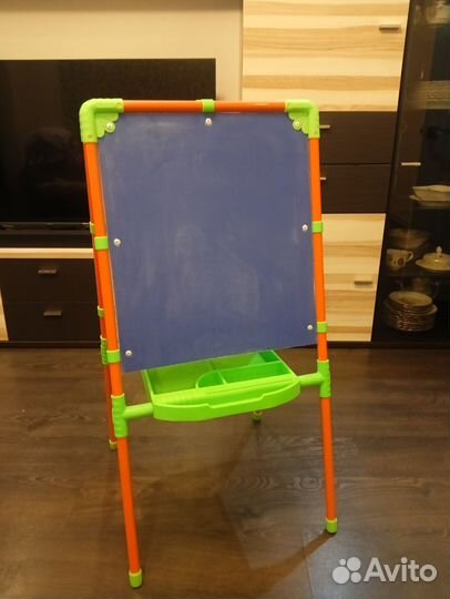 Мольберт детский с большим пеналом Nika