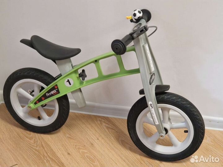 Беговел Firstbike