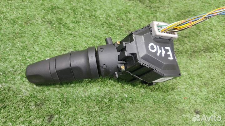 Подрулевой переключатель стеклоочистителя Nissan