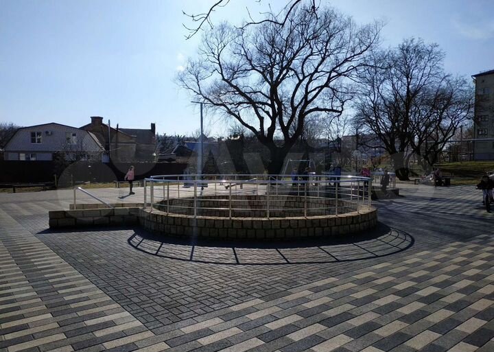 2-к. апартаменты, 72 м², 1/6 эт.