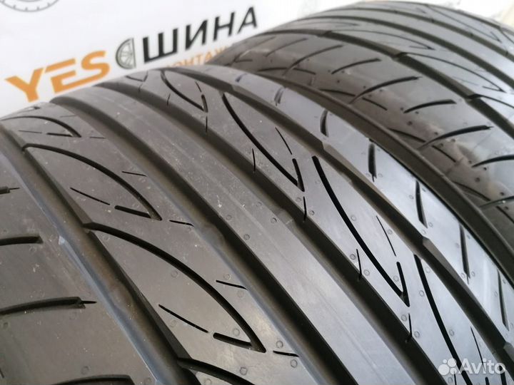 Yokohama Advan Fleva V701 235/40 R18 95W