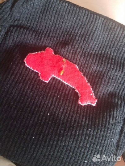 Брелки и значки