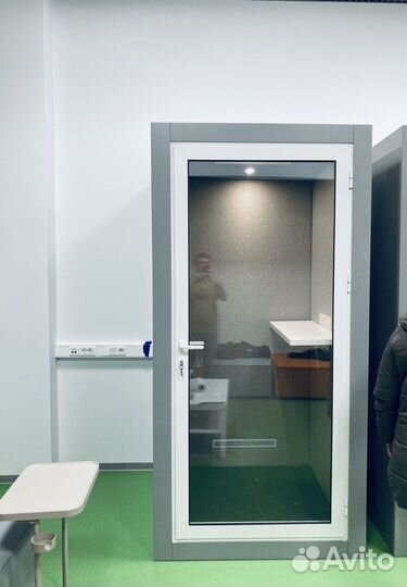Шумоизоляционная кабина для переговоров