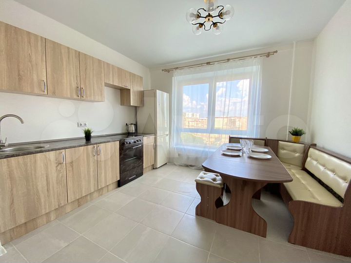 2-к. квартира, 56 м², 21/25 эт.