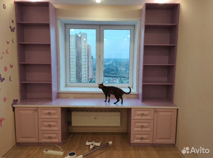 Рабочая зона с доставкой и сборкой