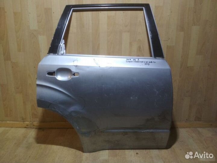 Дверь Subaru