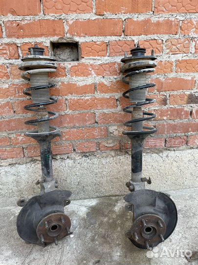 Амортизатор в сборе со ступицей honda Hr-v