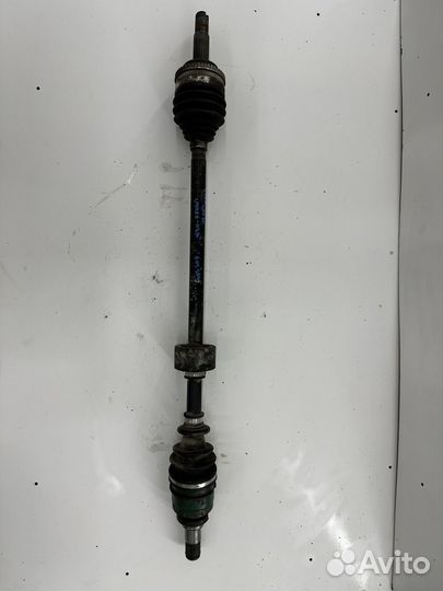 Привод правый toyota Vitz арт 266