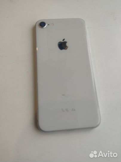 iPhone 8, 64 ГБ