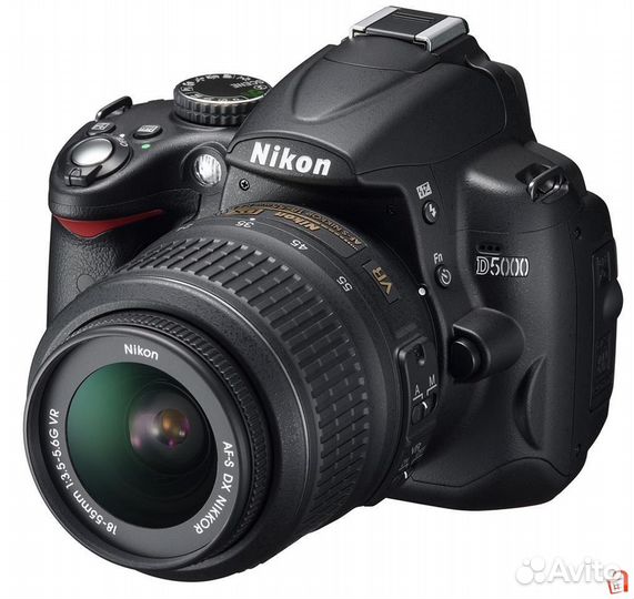Nikon D5000 body