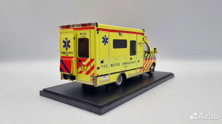 Модель Mercedes-Benz 518D