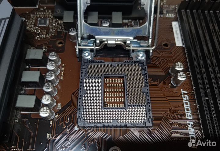 Материнские платы LGA 1151v2: Msi Z370-A Pro