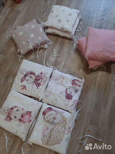 Бортики в кроватку для девочки