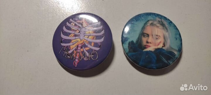 Игрушки попыты, значки, игрушки