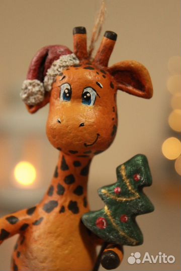 Игрушка на елку жираф