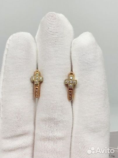 Серьги с синтетическим камнем Золото