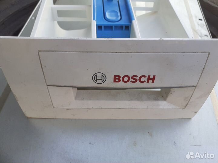 Бункер дозатор Bosch Serie 6
