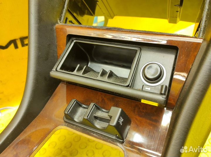 Подлокотник Mercedes-Benz W124 M104.992 3.2 1994