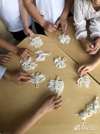 Преподаватель английского