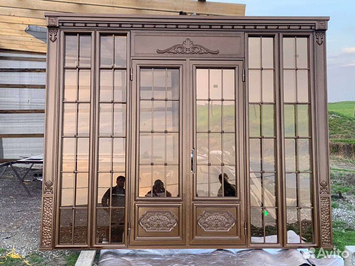 Дверь входная кованая