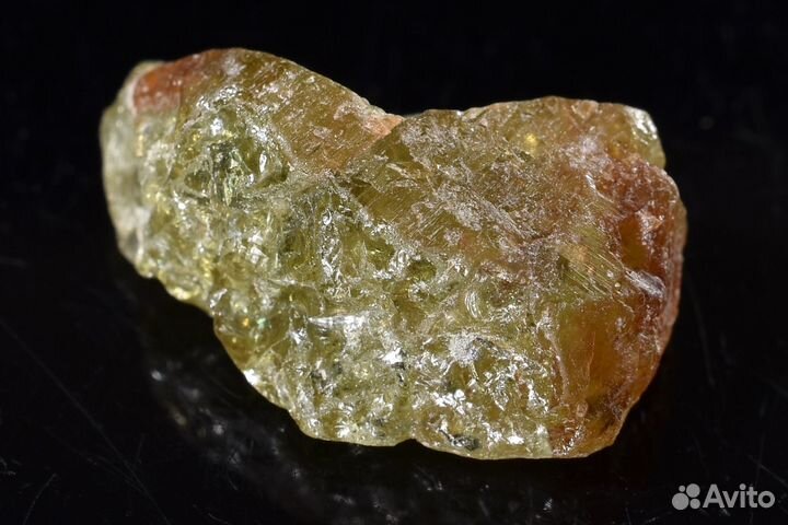 Гранат (гроссуляр). Лот №847