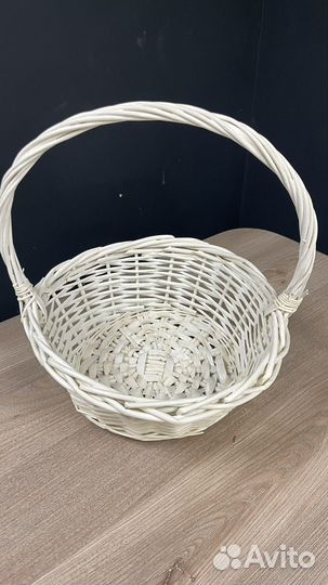 Корзина плетеная