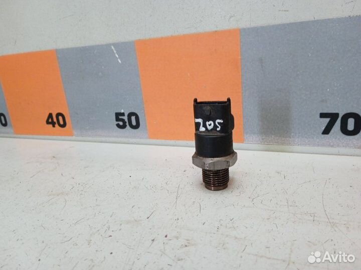 Датчик давления топлива Volvo Xc90 2000-2014