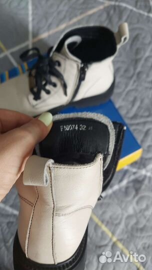 Ботинки демисезонные для девочки 32