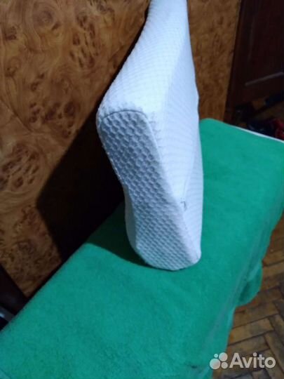 Подушка анатомическая для взрослых