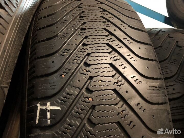 Goodyear UltraGrip 500 235/70 R17 111T