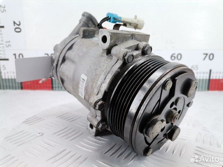 Компрессор кондиционера для Opel Meriva A 09132922