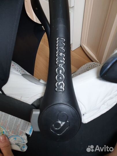 Автолюлька Maxi-Cosi Cabrio-fix 0+