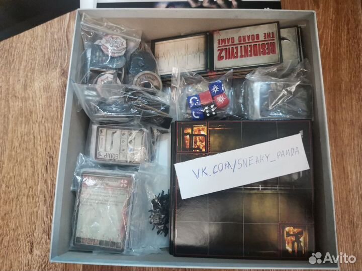 Resident Evil 2: The Board Game + все допы