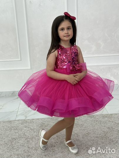 Шикарное Платье для девочки 122 128