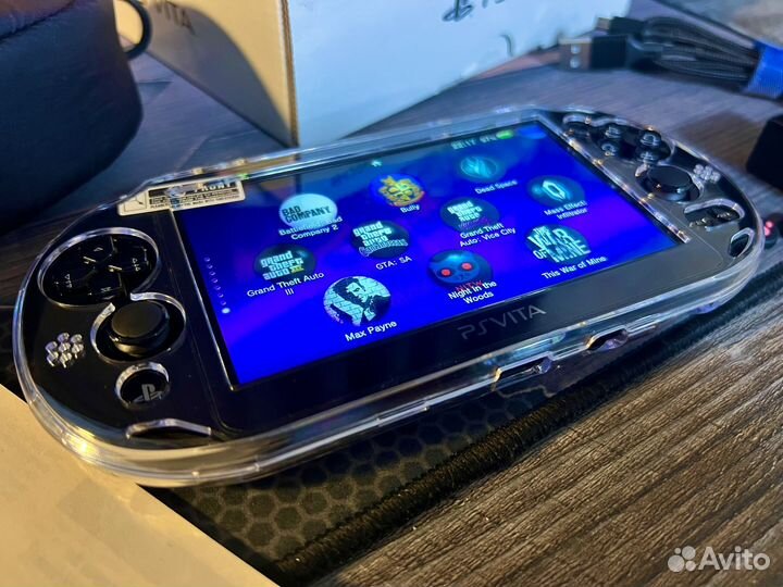 Sony PS Vita Slim Black 128gb 7500 игр (комплект)