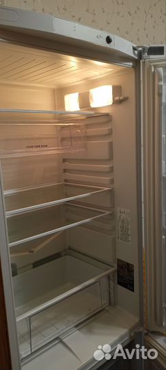 Холодильник ariston бу