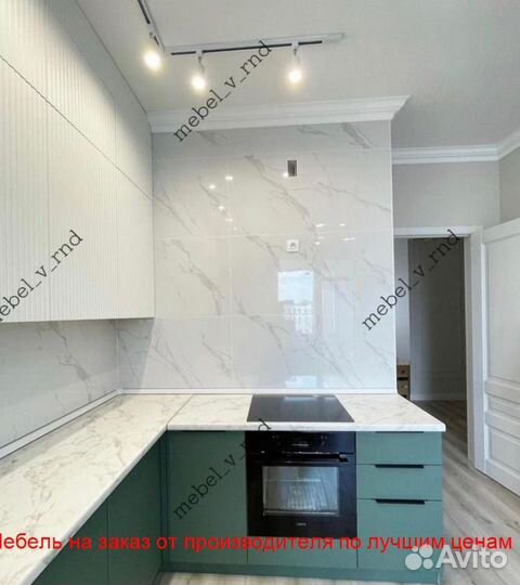 Кухонный гарнитур / Кухни на заказ